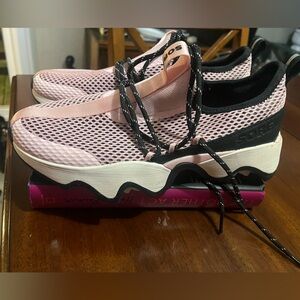 Sorel Women's Mesh Pink Sneakers